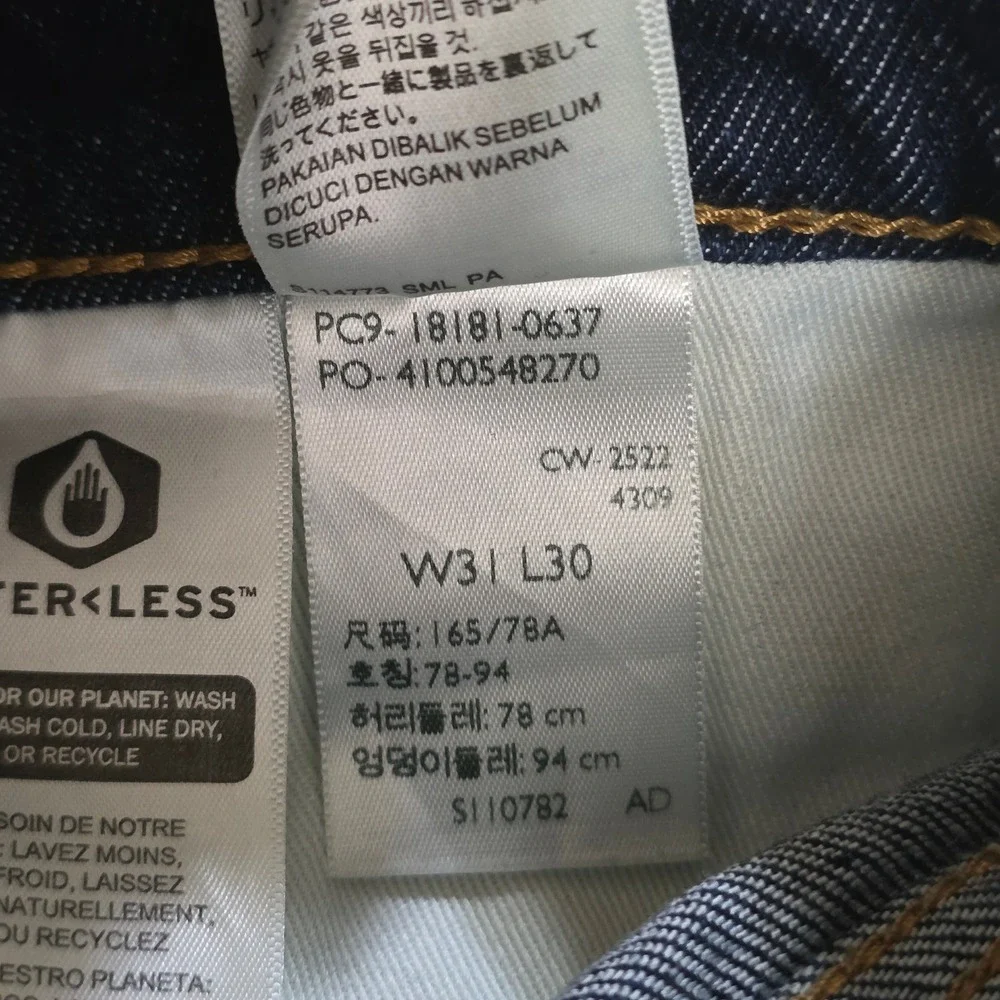 Levis 541 Jeans Mens 31x28 Dark Denim Blue Athletic Fit Tapered Leg Straight